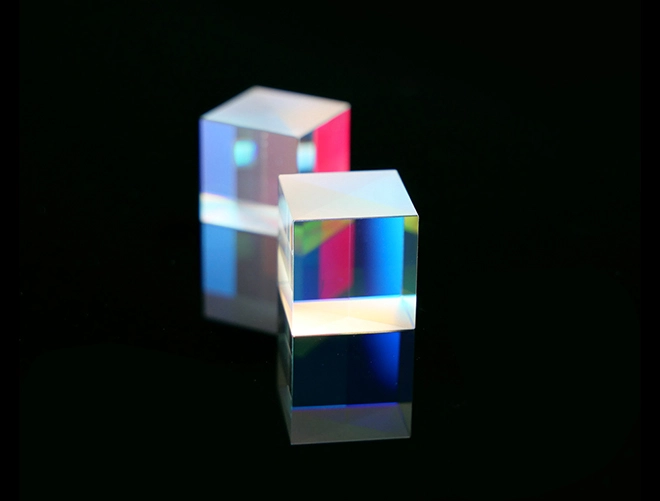 polarizing beamsplitter