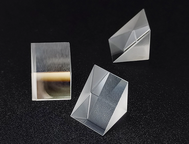 prism customized for calcium fluoride lens